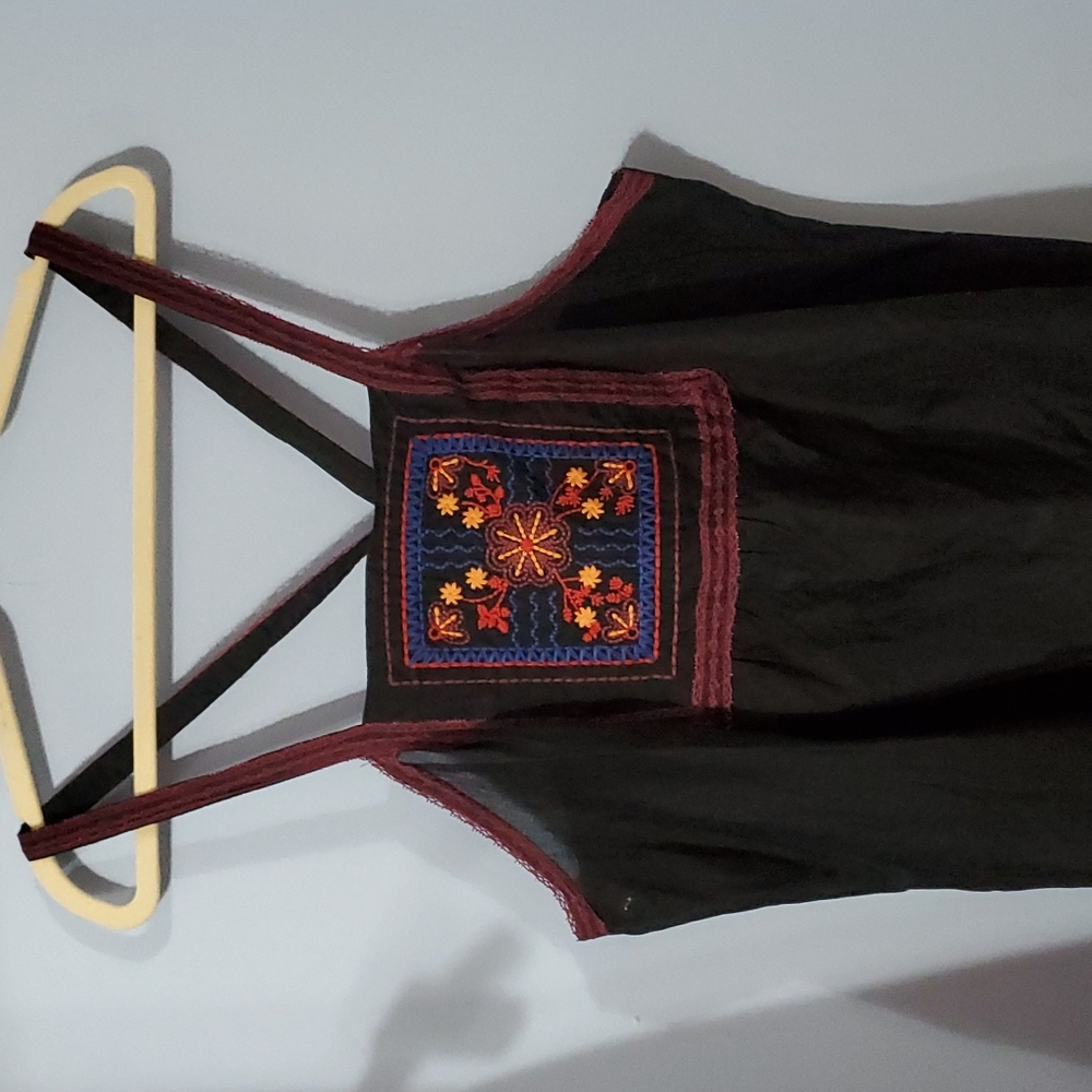 Torrid black embroidered cami 4